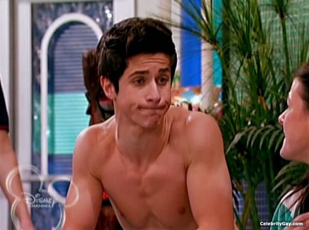 голый david henrie