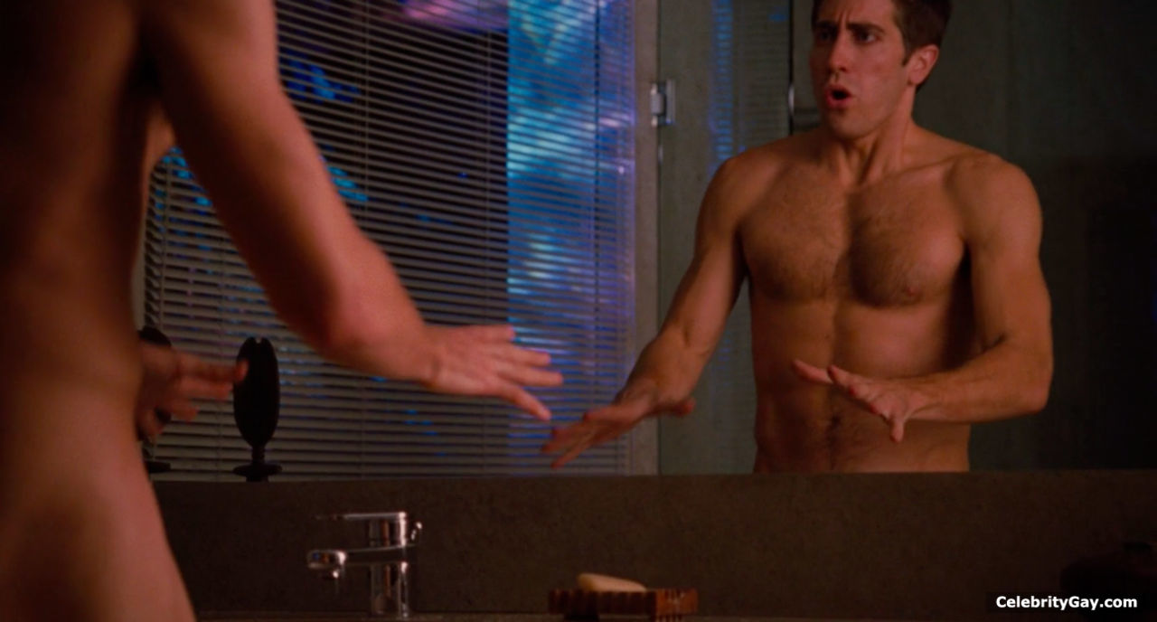 Jake Gyllenhaal Nude. 