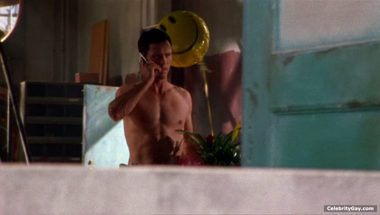 Jeffrey Donovan Nude. 