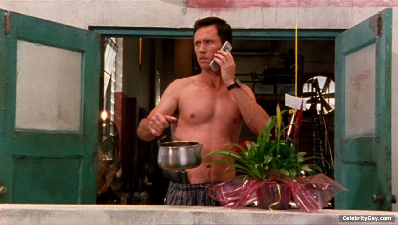 Jeffrey Donovan Nude. 