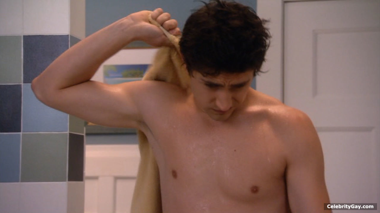 pfeffer-naked-pictures-of-matt-dallas-chriqui