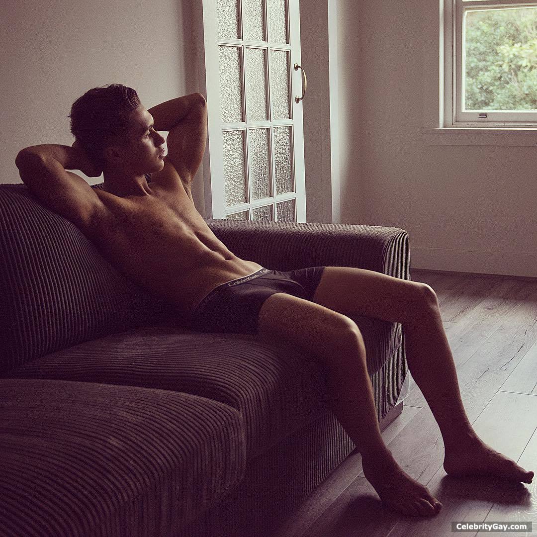 Liam Ferrari Nude. 