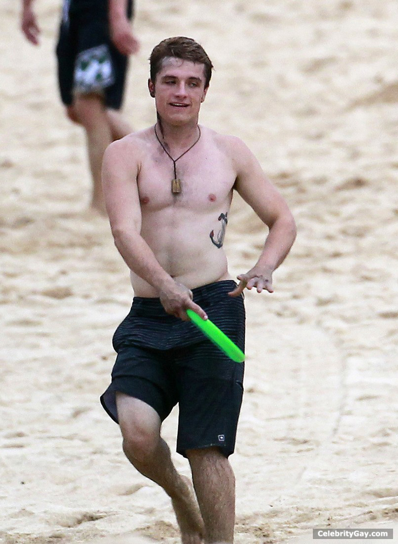 Josh Hutcherson Nude Leaked Pictures And Videos Celebritygay 6403