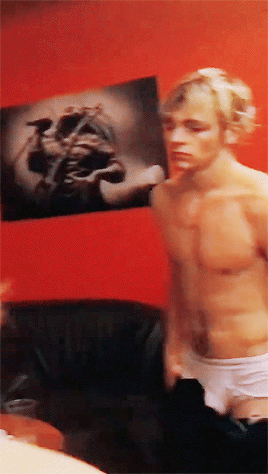 Alleged Ross Lynch Nudes Leak Ross Responds To Fake Naked Pictures
